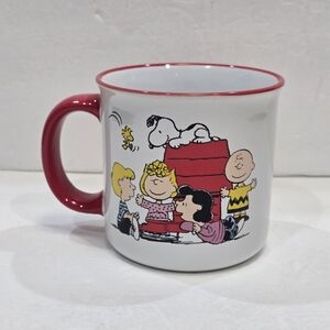 Peanuts Gang Coffee Mug ~ Snoopy Dog House - Red Handle 21 oz - Gibson 2025
